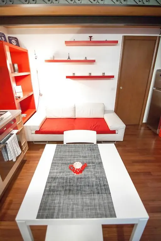 Miniloft-Angy-Navigli Apartment Milan